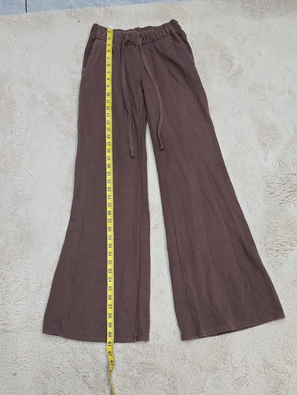 Urban Outfitters Wide Leg Drawstring Pants in Chocolate Brown - Picture 5 of 6